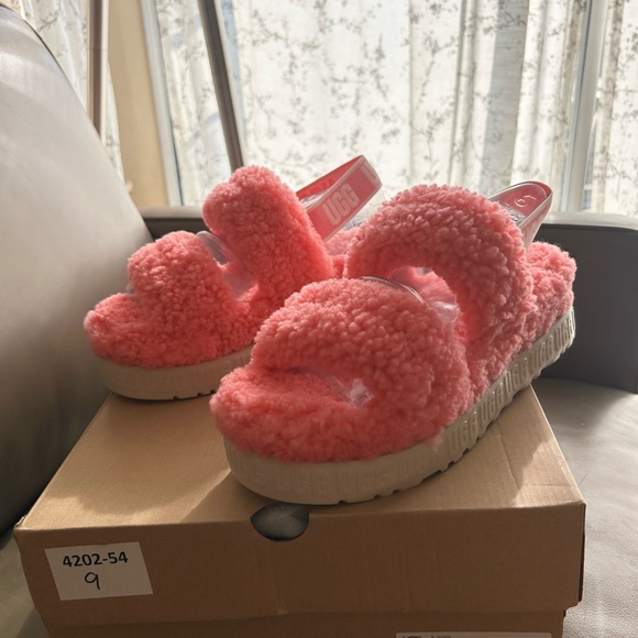 UGG Oh Fluffita Pink Slippers 💗 - Picture 3 of 13